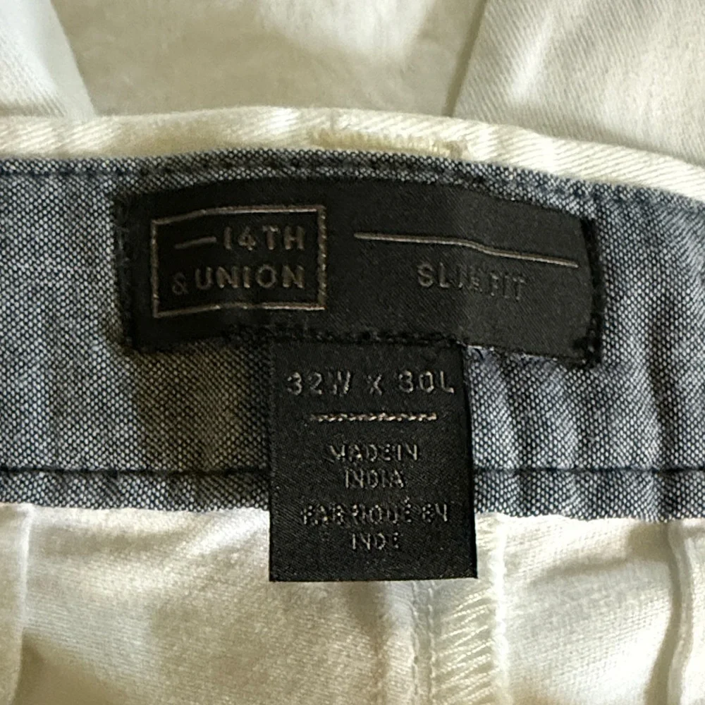 14th & Union Men's Cream Chinos - Picture 6 of 7